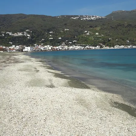 Andros Stone Sea View * Ormos (Andros)